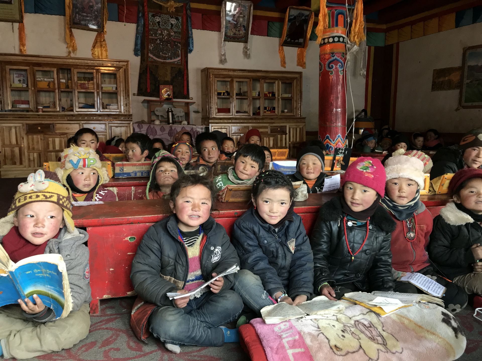 爱游戏·体育-爱游戏(中国)一站式服务官网公益回顾丨家国同欢月同圆 温暖满载甘孜州(图11)